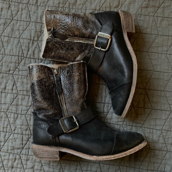 Koolaburra Shoes - Koolaburra Shearling Black Moto Boots